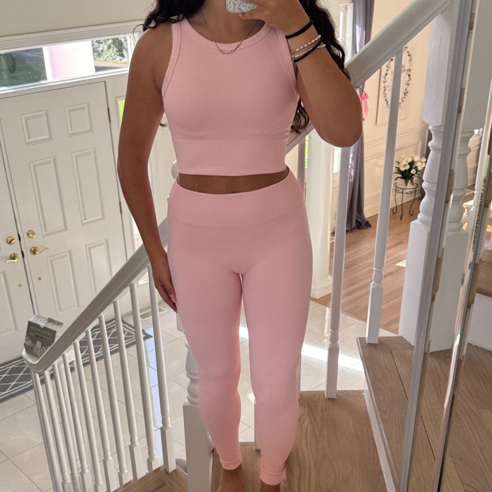 Beeluxxe Pink Ribbed Tank and Leggings Set